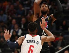 雷火竞技-关于哈兰德在快船比赛中比分优势明显，精彩发挥引发热议！的信息