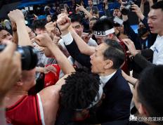 雷火竞技-赛前全明星赛传出新动向；深圳男篮外线爆发；管理层表态——球迷炸锅；年轻球员得到机会(2024cba全明星赛不让外援)