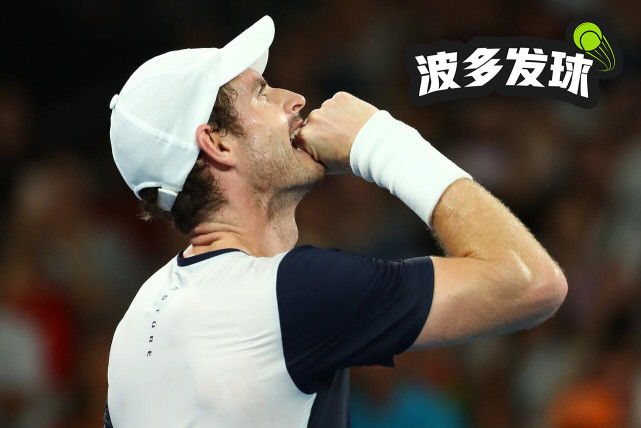 雷火竞技-包含FPX观众热烈欢呼！，穆雷迎来三赛季出色发挥上演精彩一战的词条